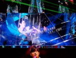 周杰伦2025嘉年华世界巡回演唱会：出道20周年特别演出，奇幻舞台与怀旧元素完美融合