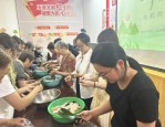 合肥高新区迎端午包粽子活动：96万平方米安置房项目助力26500人回迁