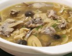 夏季暑湿适宜清补，羊肉温补气血助消化，萧县全羊宴名闻遐迩
