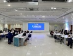 乌苏市月月举办招聘会促就业，4月25日现场人头攒动